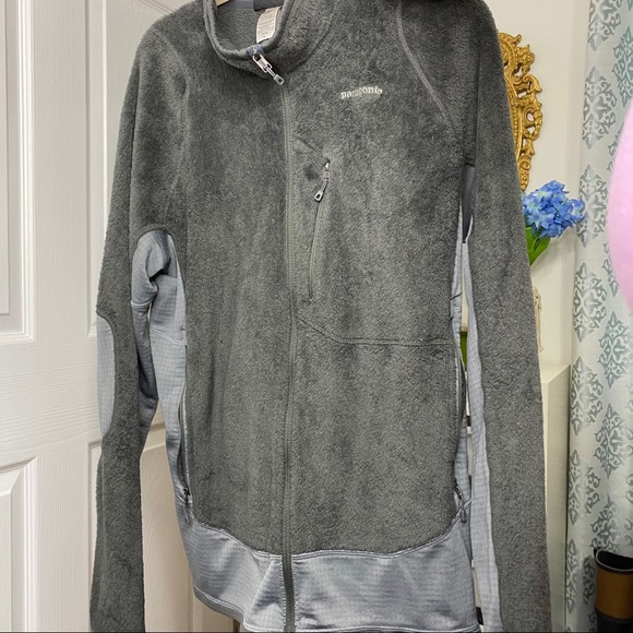 Patagonia Other - Patagonia R series fleece zip up